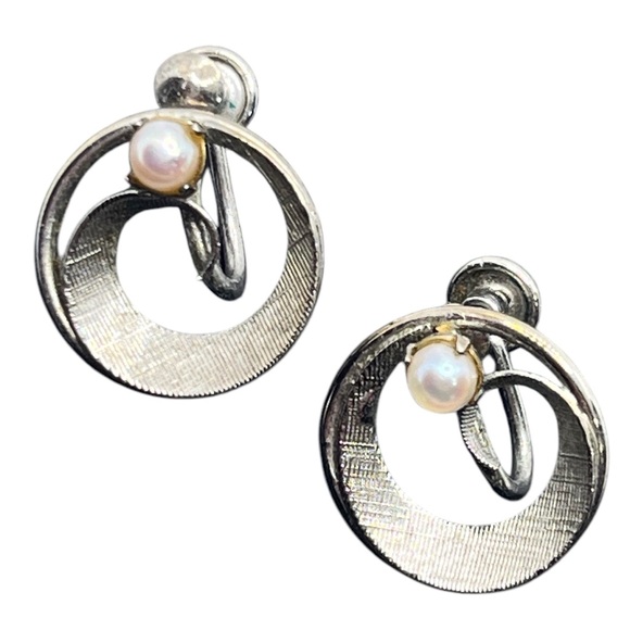 Lady Ellen Sterling silver pearl round screw back earrings Mid Century vintage - Picture 1 of 15